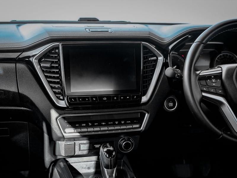 2023 Isuzu D-Max AT35 OR £40,000