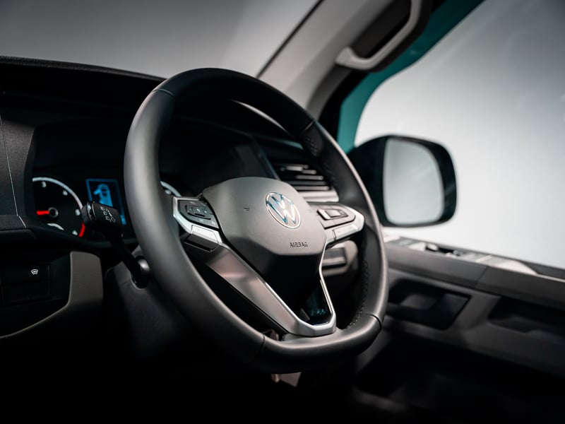 2023 VW 2.0 Transporter Kombi Crew Van