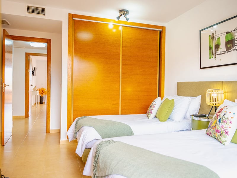 2 Bed Luxury Apartment in Spain or Â£150k