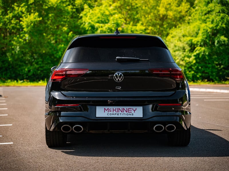 2023 VW Golf R 2.0 TSI 4Motion OR £20,000