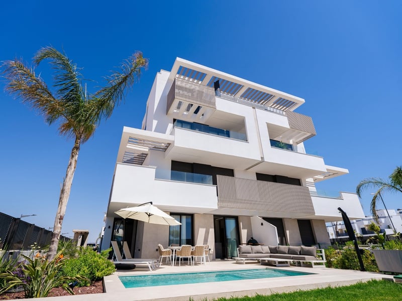 £400,000 Villa In Spain - Ultra Low Odds