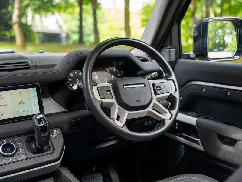 2022 Land Rover Defender D250 OR £45,000