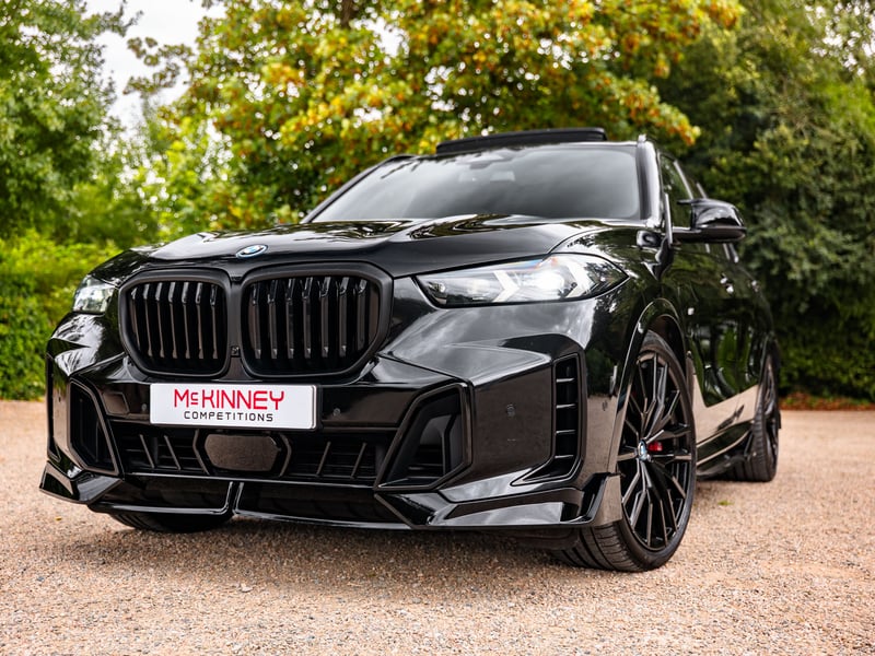 2024 BMW X5 xDrive50e M Sport Pro or £45,000