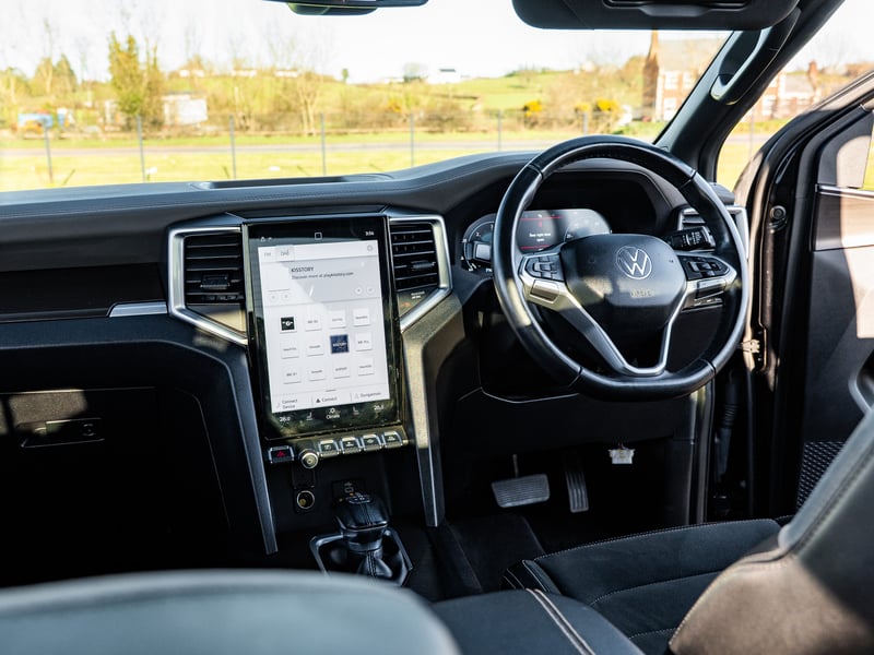 2023 VW Amorak or £30,000