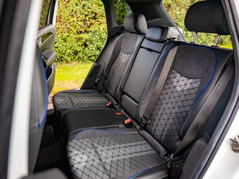 2024 VW Tiguan R-Line Launch Edition OR £25,000