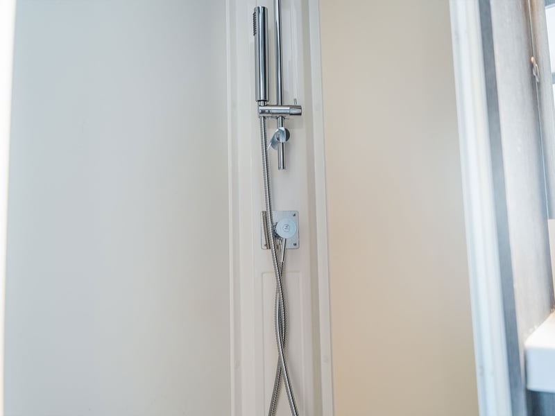 2022 Rollerteam Zefiro 675 + 2 E-Bikes OR £45,000