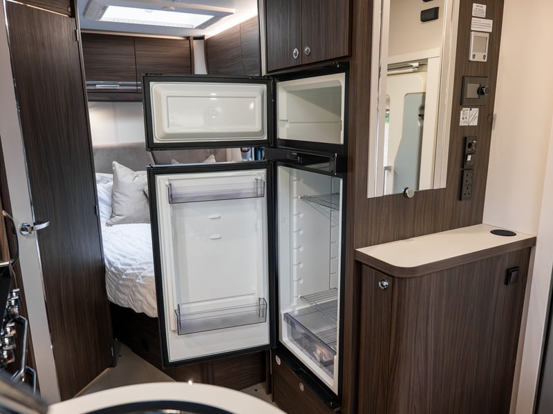 Elddis Encore 255 or £45,000