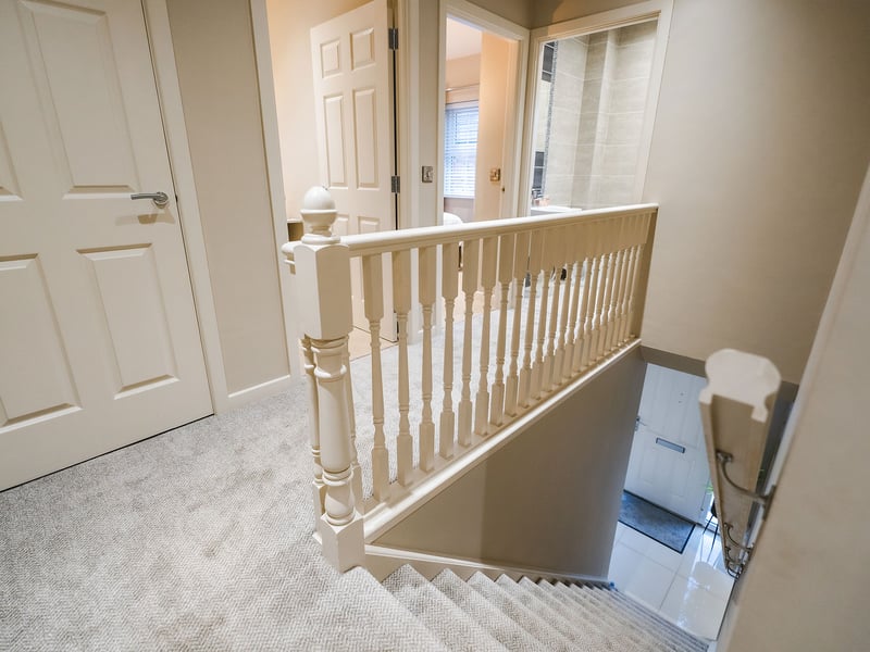 3 Bed Luxury House OR £200,000