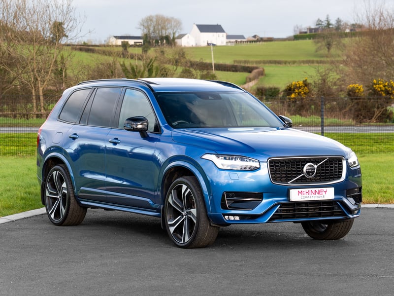 Volvo XC90 B5 R-Design OR £25,000