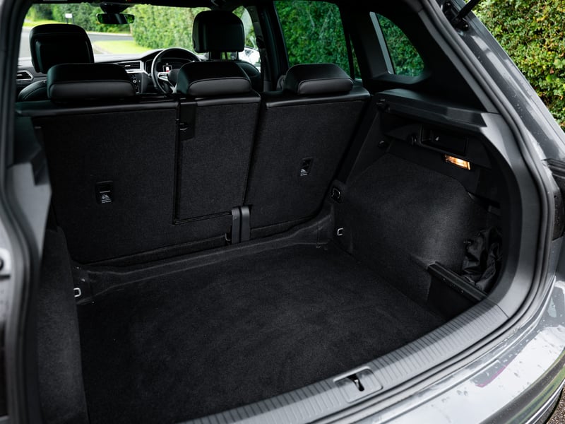 2021 VW Tiguan R-Line OR £20,000