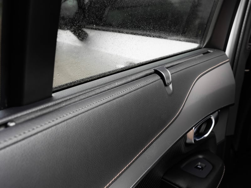 2021 Volvo XC90 B5 R-Design Pro OR £25,000