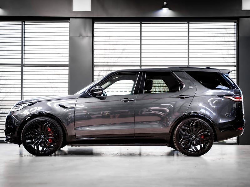 Land Rover Discovery R-Dynamic SE OR £35,000