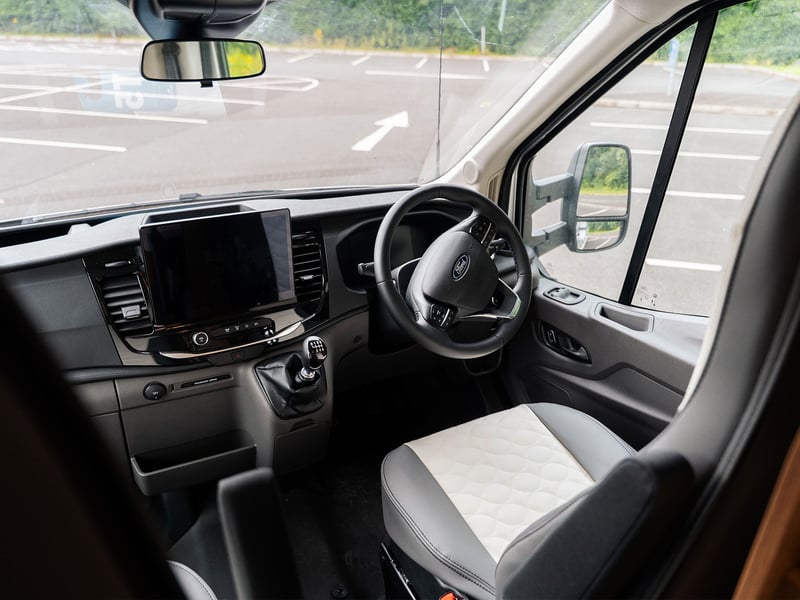 6 Berth 2025 Roller Team Auto-Roller 747 OR £45,000