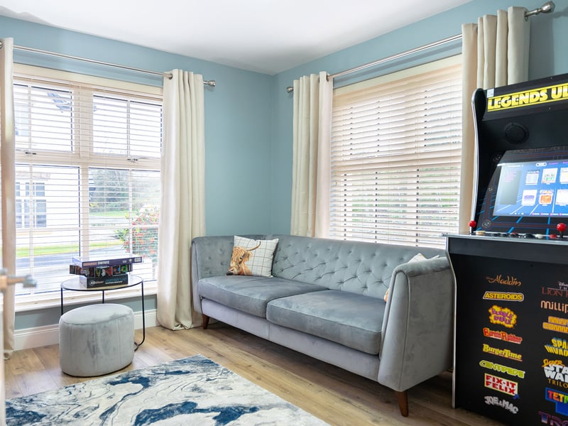 4 Bed Luxury House or 200k