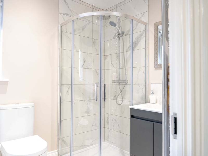 4 Bed Luxury House or 200k