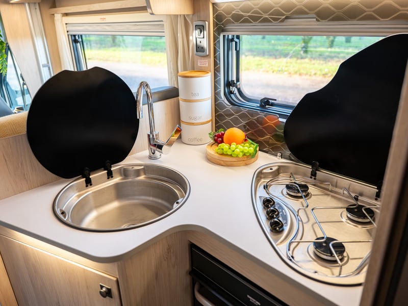 Ford Auto-Trail F70 or £45,000