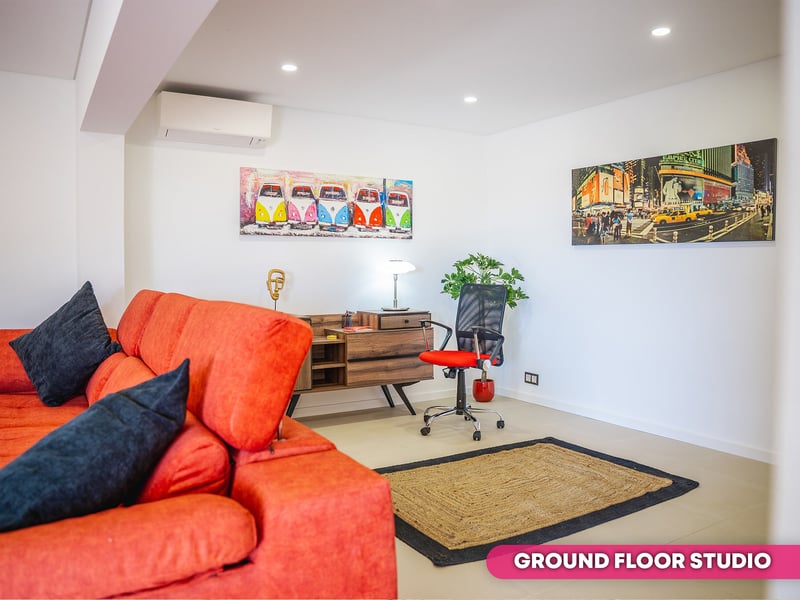 5 Bed Villa in Portugal or 1 Million Quid