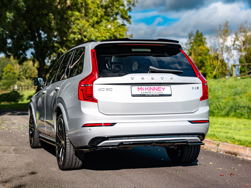 2022 Volvo XC90 or £20,000