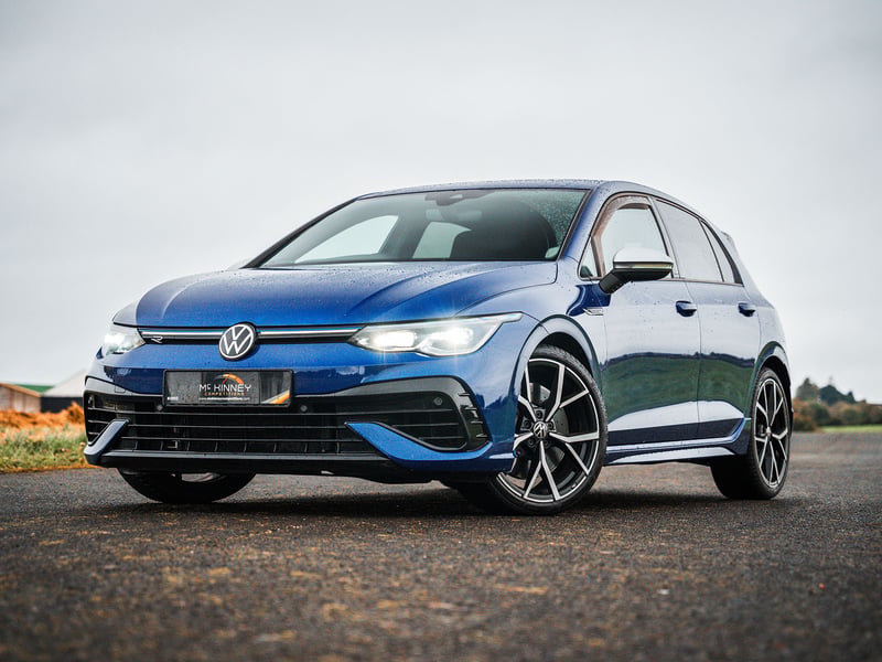2021 VW Golf R 2.0 4Motion or £25,000