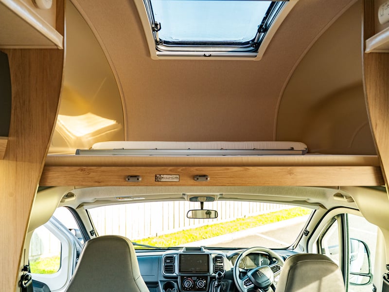 6 Berth Auto-Trail Expedition C73 OR £45,000