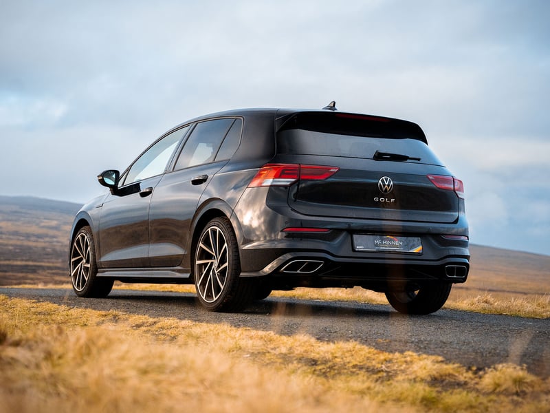 VW Golf 2.0 TDI R-Line