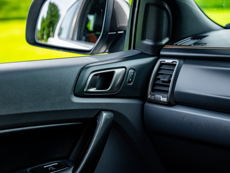 Ford Ranger Wildtrak 4x4 OR £15,000