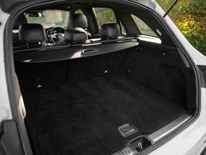 Mercedes GLC 250D OR £15,000