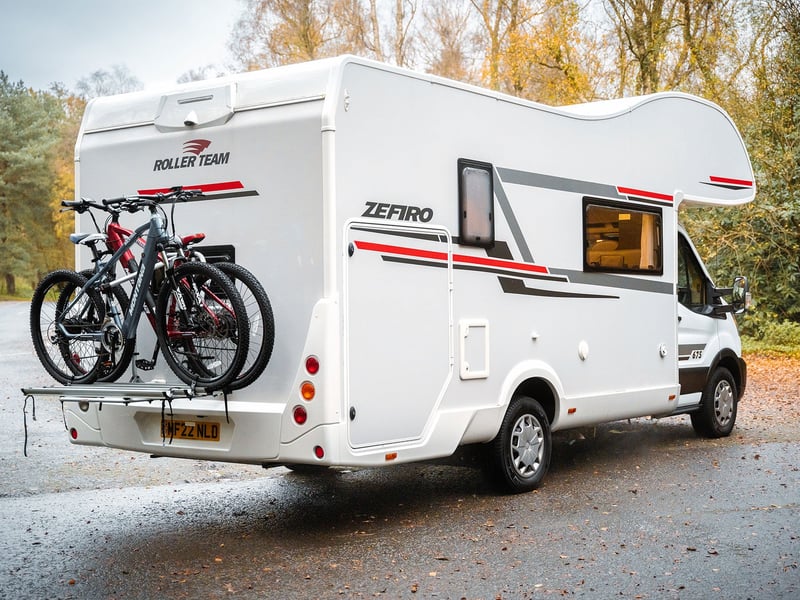 2022 Rollerteam Zefiro 675 + 2 E-Bikes OR £45,000