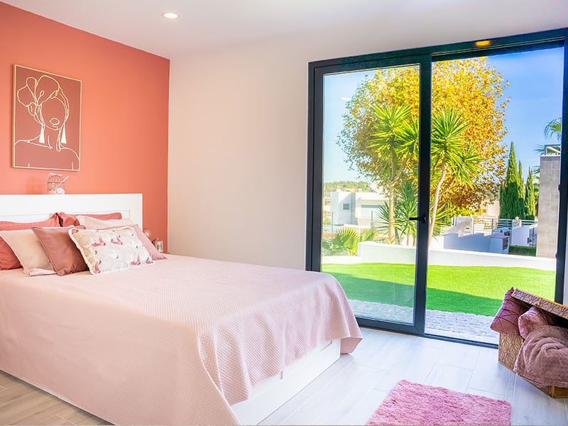 3 Bed Villa in Portugal or Â£500K 