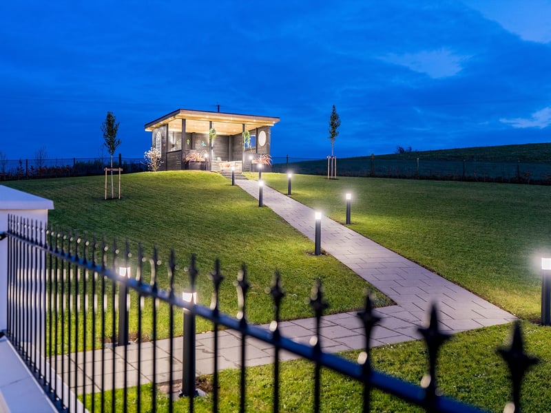 5 Bed Luxury Home In Belfast Or £600,000!