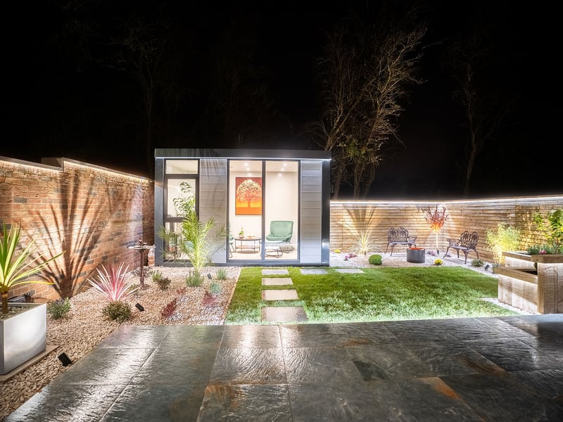 3 Bed Luxury House OR £200,000