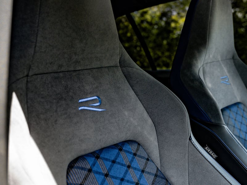 2023 VW Golf R 2.0 TSI 4Motion OR £20,000