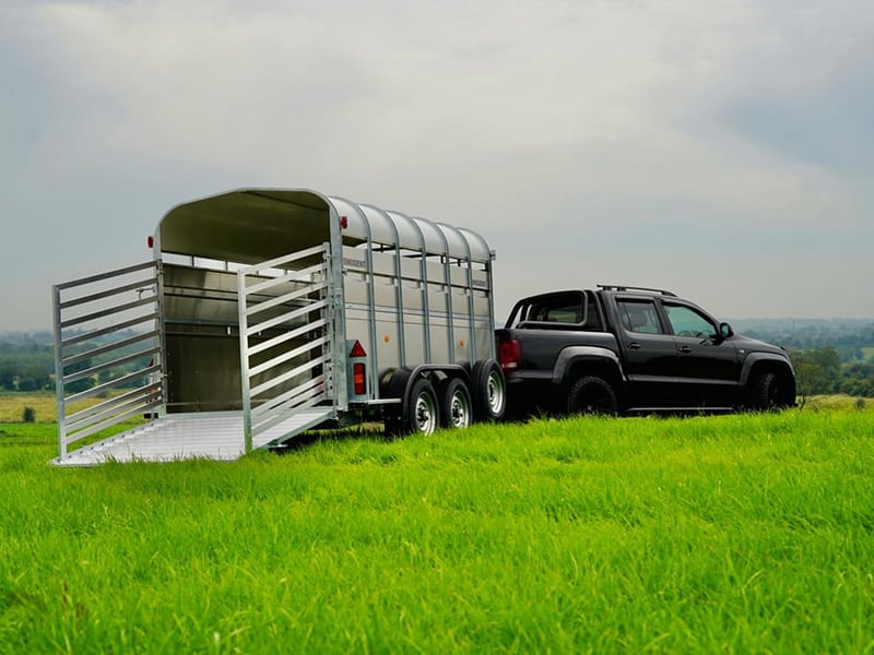 VW AMAROK + TRAILER OR Â£45K