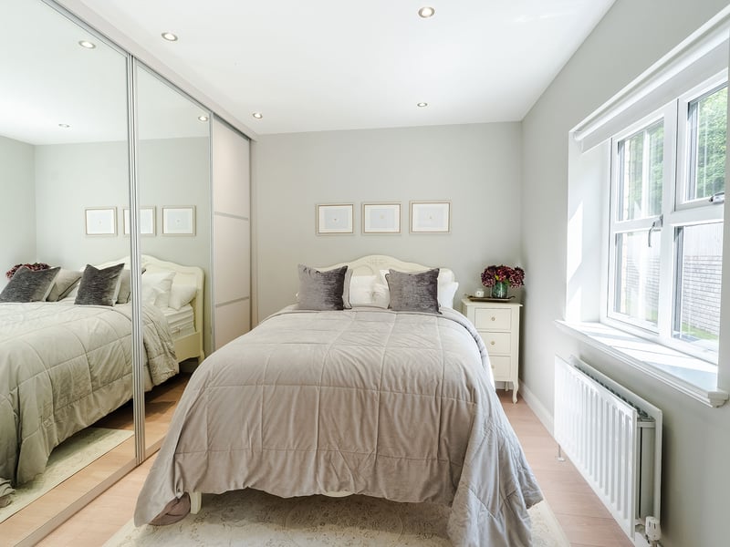 3 Bedroom Luxury Family Home OR £250,000