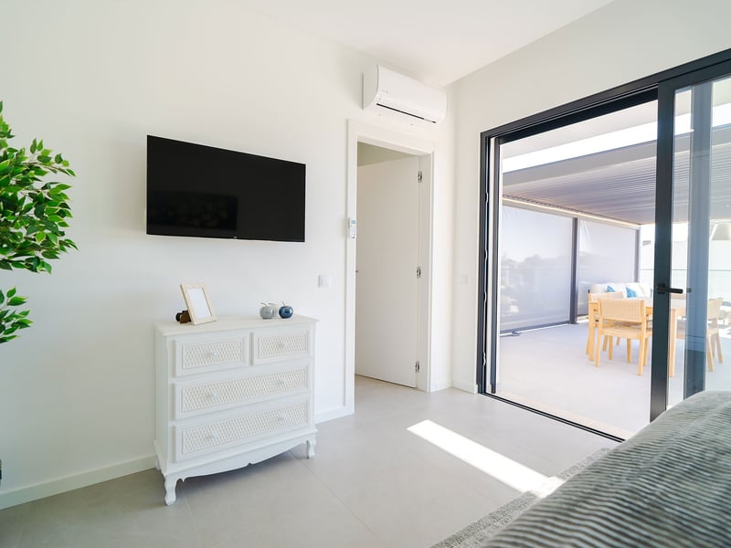 3 Bedroom Luxury Villa in Portugal OR £500,000