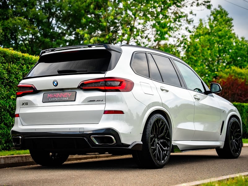 2022 BMW X5 M Sport OR £30,000
