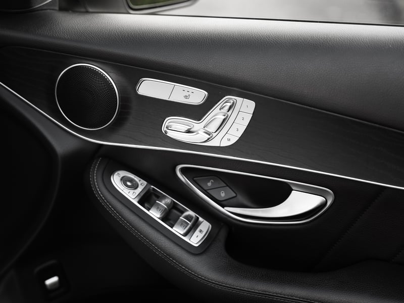 Mercedes GLC 250D OR £15,000