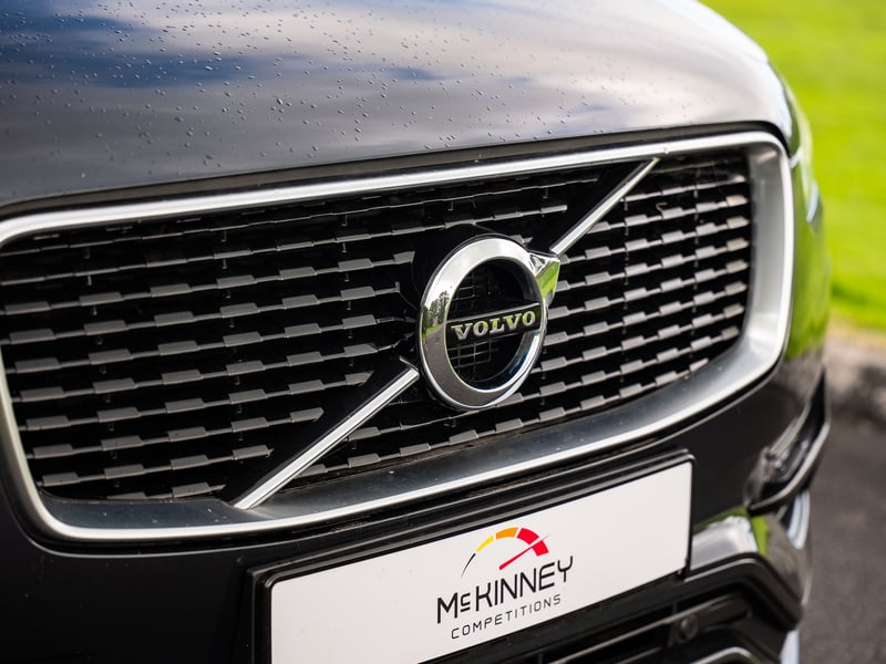 Volvo XC90 or £20,000