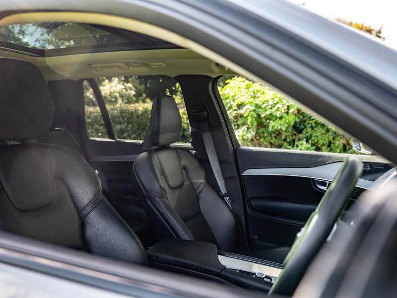 2022 Volvo XC90 or £20,000