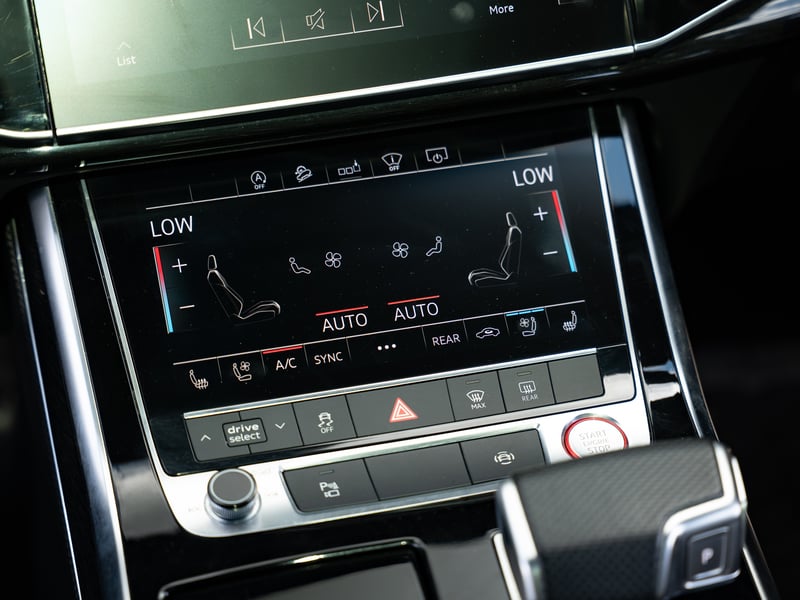 Audi SQ7 4.0 TDI Vorsprung OR £30,000