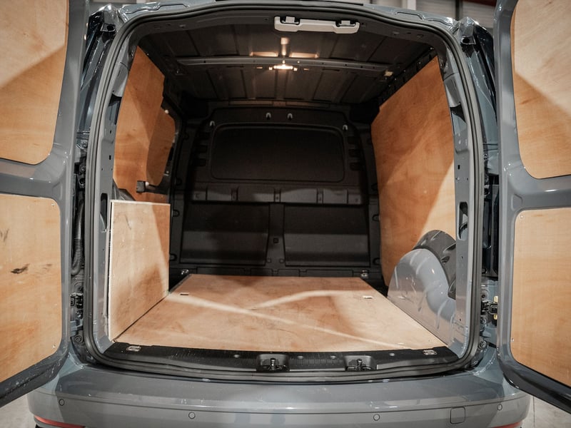 2023 Grey VW Caddy Van C20 TDI COMMERCE OR £15,000