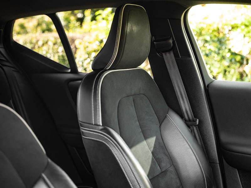 Volvo XC40 or £17,500