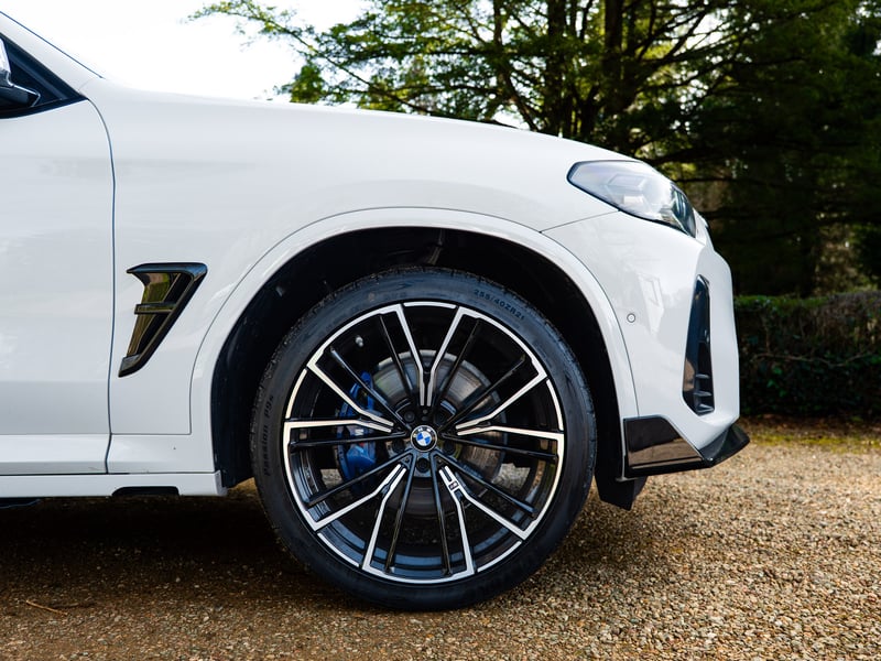 BMW X3 30E M Sport or £30,000