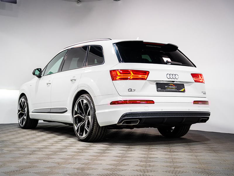 2019 Audi Q7 45 TDI S-Line Quattro