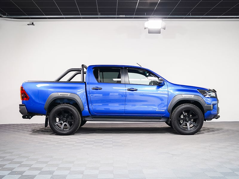 2021 Toyota Hilux Invincible X D4D #12