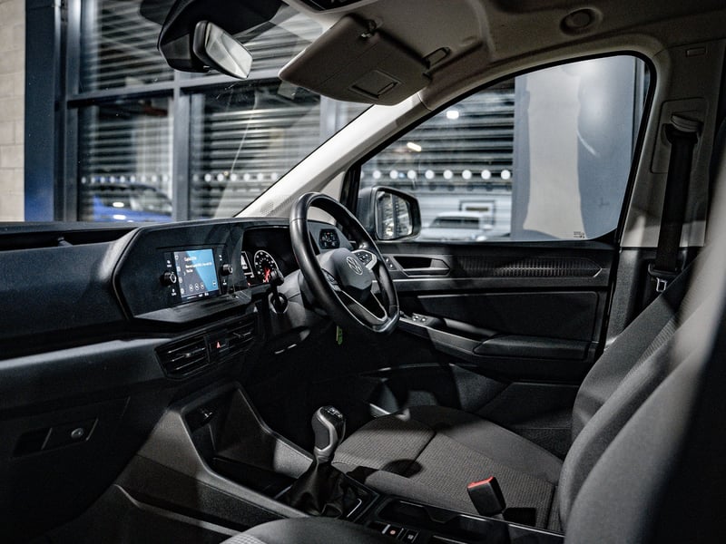 2023 Grey VW Caddy Van C20 TDI COMMERCE OR £15,000