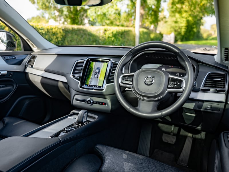2022 Volvo XC90 or £20,000