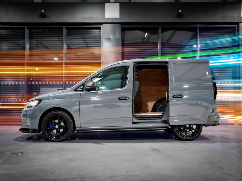 2023 Grey VW Caddy Van C20 TDI COMMERCE OR £15,000