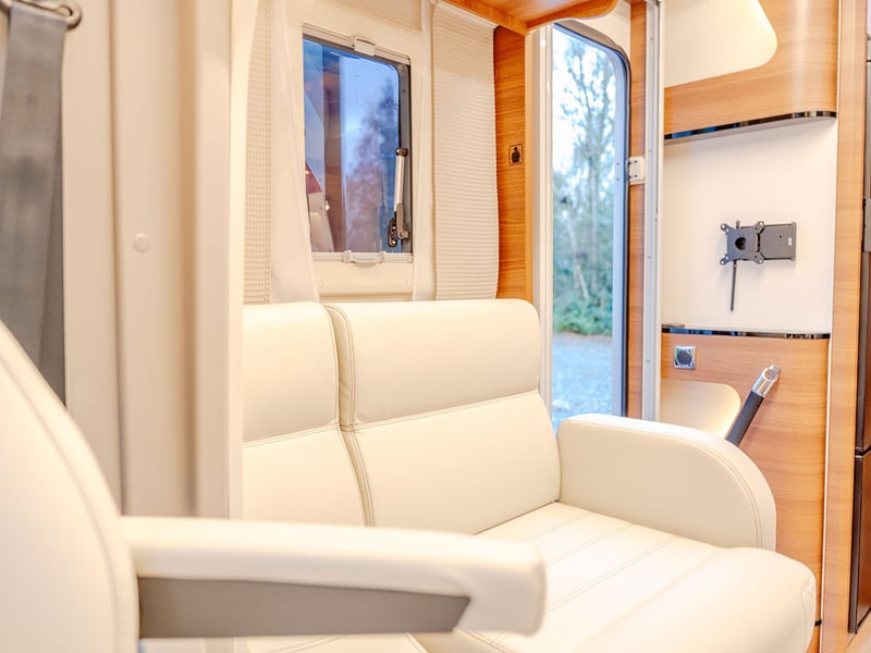 2023 Rapido 686F Motorhome