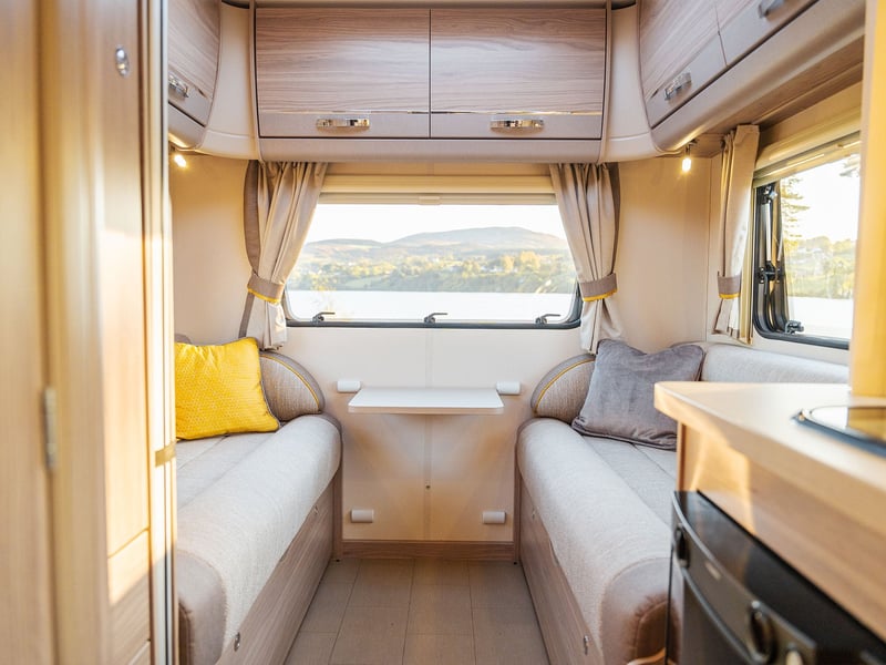 2022 Elddis Sorento 196 or £45,000